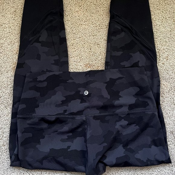 Lululemon Wunder Under Crop Scallop 23" - Picture 2 of 3